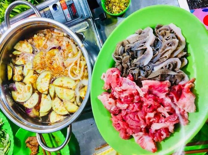 Quán nhậu Cậu Ba Lục Bình