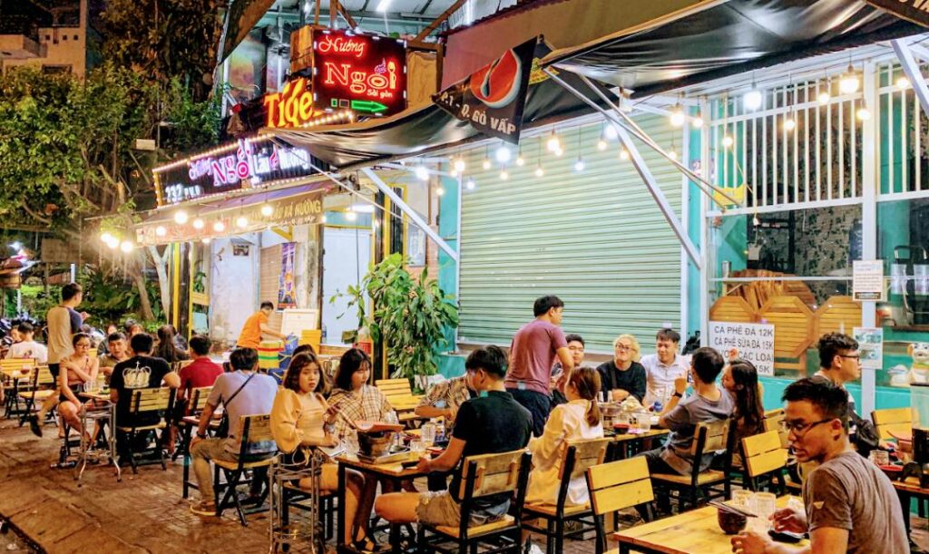 Nướng Ngói Sài Gòn - Quán nhậu Phạm Văn Đồng giá bình dân