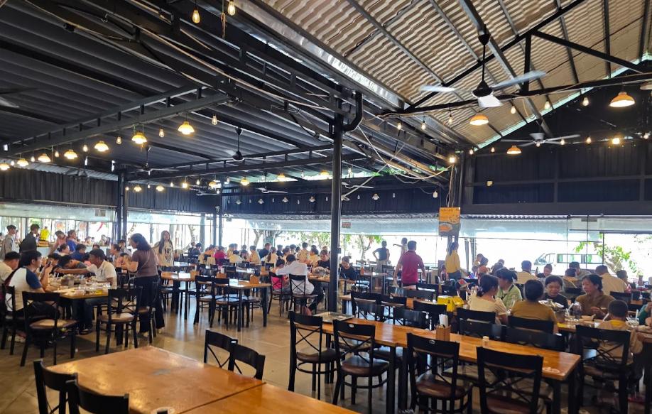 Ốc Tự Nhiên - Quán nhậu Vũng Tàu siêu đông khách