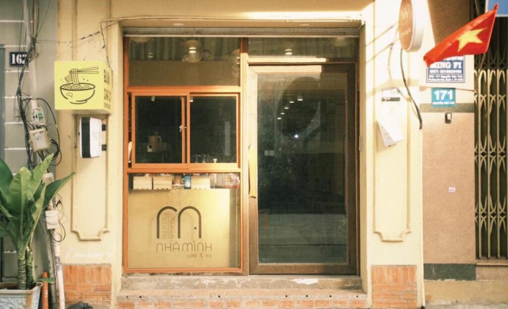 Nhà Mình Cafe