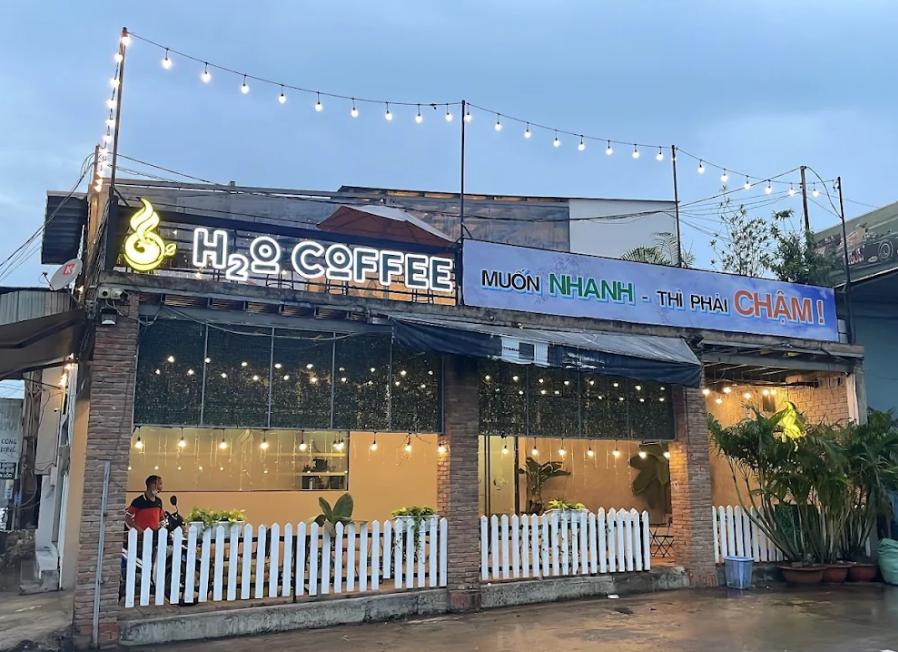H2O Coffee - Quán cafe Bình Chánh đẹp