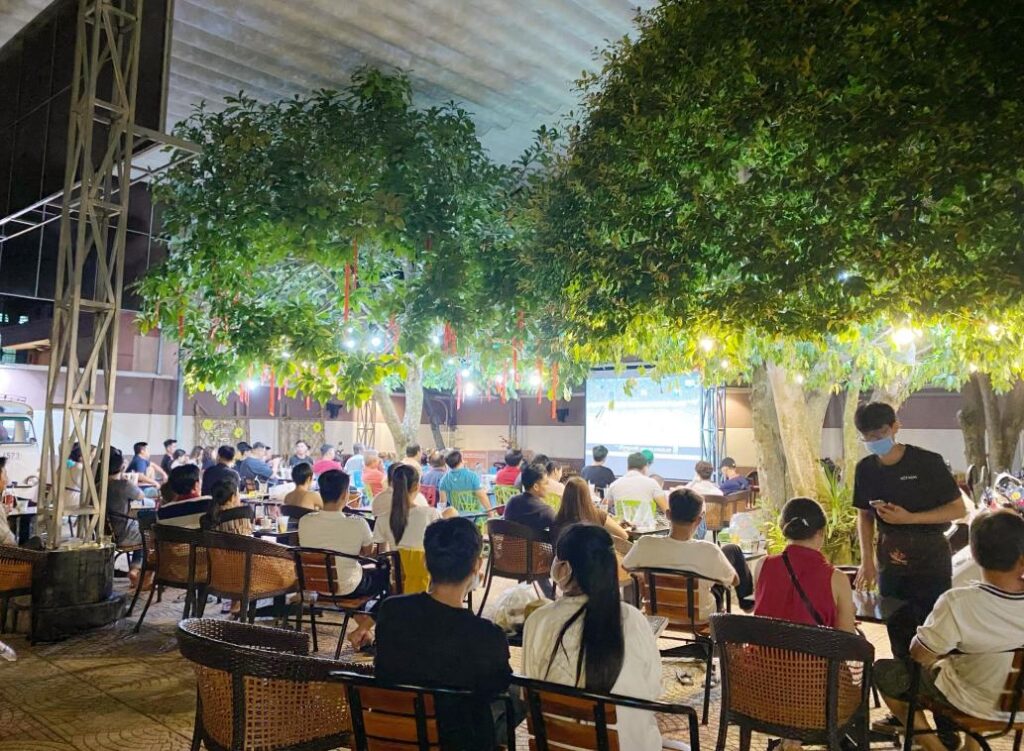 Hương Xưa Garden Coffee - Quán cafe Củ Chi diện tích lớn