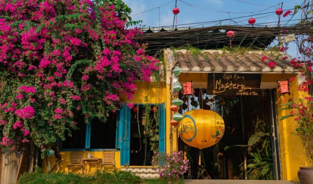 Hội An Mystery - Quán cafe Hóc Môn cực đẹp