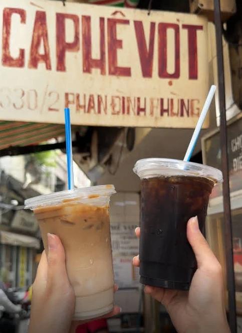 Cà phê Vợt - Quán cafe Phú Nhuận truyền thống có từ lâu đời